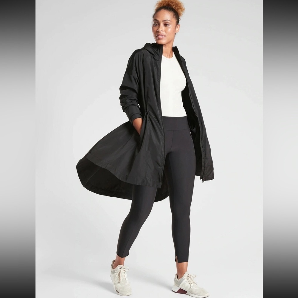 Athleta Solar Wind & Rain Anorak Jacket, Grey/Silver Medium Tall - Picture 12 of 15